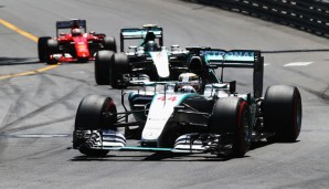 Lewis Hamilton führte den Monaco-GP unbedrängt an, bis Mercedes ihm den Sieg kostete