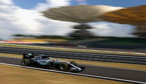 Lewis Hamilton fuhr im 2. Freien Training als Einziger unter 1:35
