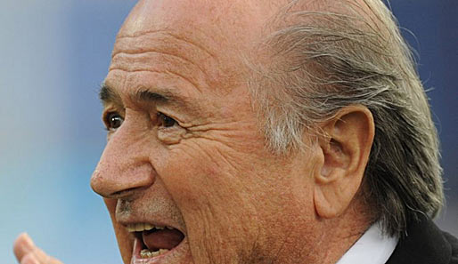 FIFA-Präsident Joseph S. Blatter sieht Chancen für Belgien und Niederlande