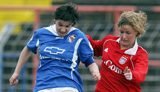 Sonja Spieler (r.) im Dress der Bayern - zwischen 2002 und 2007 erzielte sie in 94 Spielen 13 Treffer