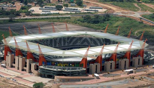 Die Tragpfeiler des Mbombela-Stadions erinnern an Giraffen