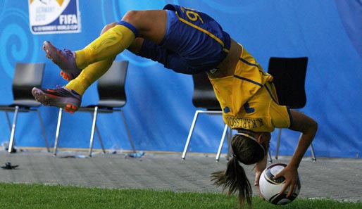 Gegen Kolumbien halfen auch keine spektakulären Einwürfe: Kristin Karlsson (Schweden)