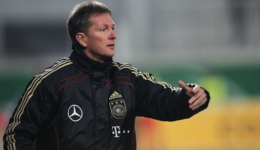 DFB-Chefausbilder Frank Wormuth gab bekannt, dass die Trainerausbildung nach Hennef verlegt wird