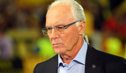 Franz Beckenbauer fordert eine Abschaffung von Sitplätzen in Stadien