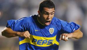 Carlos Tevez schloss sich mit 13 Jahren den Boca Juniors an, schaffte im Jahr 2001 den Durchbruch und erzielte bis zu seinem Wechsel im Jahr 2004 25 Tore.