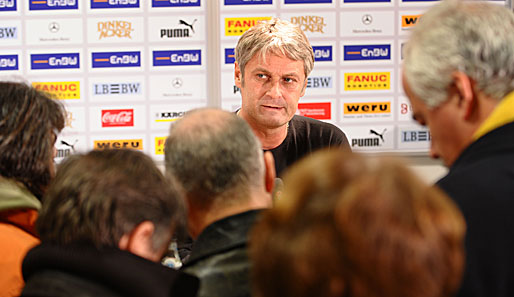 Armin Veh ist seit Februar 2006 Trainer beim VfB Stuttgart