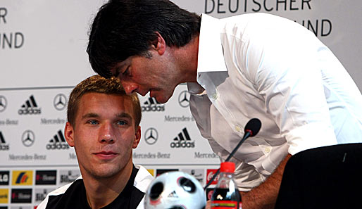 Bundestrainer Joachim Löw kann Lukas Podolski zu seinem Wechsel in die Heimat nur beglückwünschen