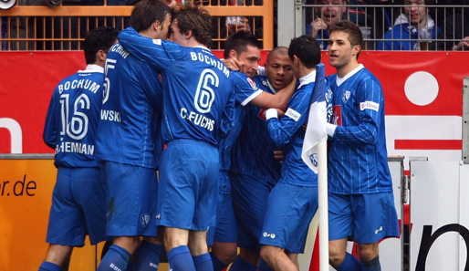 Die Spieler des VfL Bochum feierten den 3:2-Sieg gegen Cottbus ausgelassen