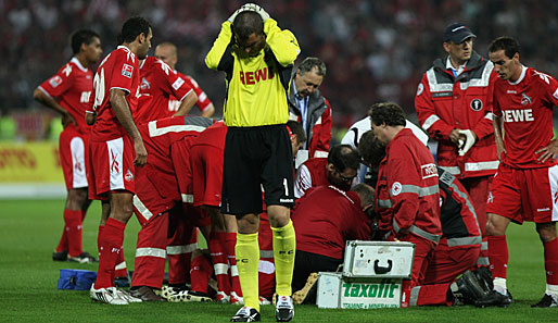 Bange Minuten: Am 29. August 2008 bricht Ümit Özat im Spiel gegen den KSC bewusstlos zusammen