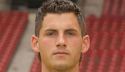 Alexander Stolz bindet sich bis 2012 an den VfB Stuttgart