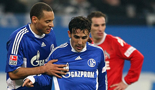 Die Auswechslung von Vicente Sanchez quittierten die Schalke-Fans mit Pfiffen