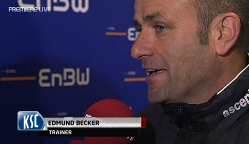 Becker hat den KSC in der 2. Liga übernommen und ist 2007 in die Bundesliga aufgestiegen