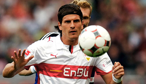 Mario Gomez lässt den VfB Stuttgart auf seinen Verbleib hoffen