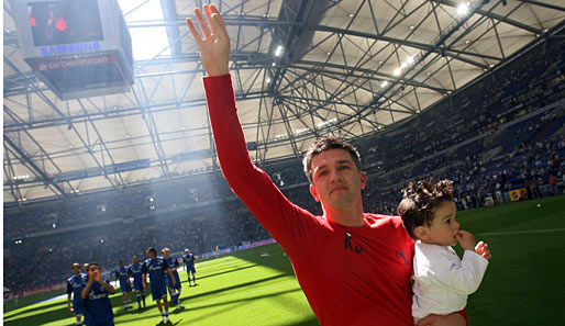 Der Frankfurter Zlatan Bajramovic muss sich zum vierten Mal einer Zehen-OP unterziehen