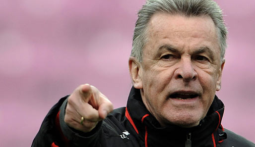 Der Schweizer Nationaltrainer Ottmar Hitzfeld macht sich stark für die beiden zuletzt entlassenen Trainer