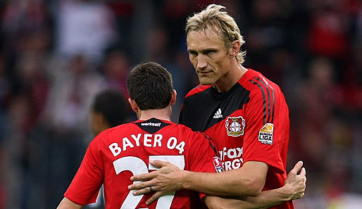 Sami Hyypiä gibt der Leverkusener Defensive die lange fehlende Stabilität