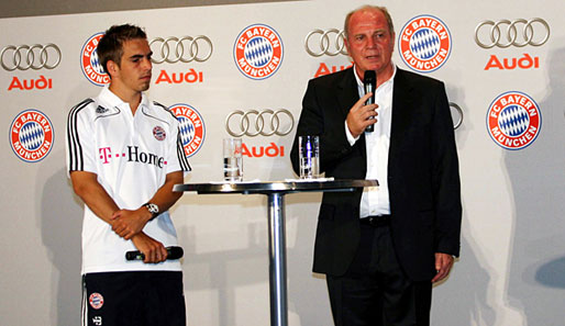 Der FC Bayern München bestraft Philipp Lahm für dessen öffentliche Kritik an Verein und Mitspielern