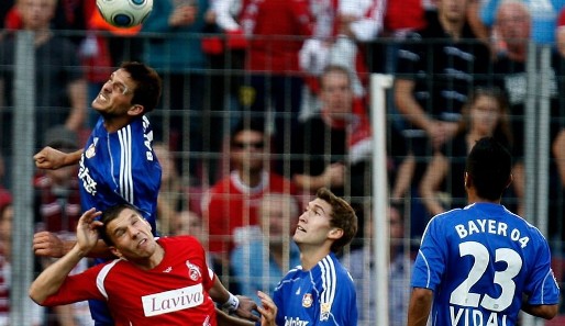 Das rheinische Derby in der Hinrunde gewann Leverkusen mit 1:0 in Köln