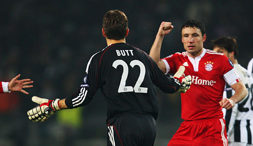 Hans-Jörg Butt (l.) und Mark van Bommel stehen beim FC Bayern vor einer Vertragsverlängerung