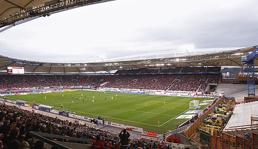 Mercedes-Benz-Arena wird seit Mai 2009 in ein reines Fußball-Stadion umgebaut