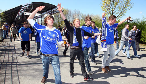 Bis zum vorletzten Spieltag spielte Schalke 2009/2010 um den Titel mit