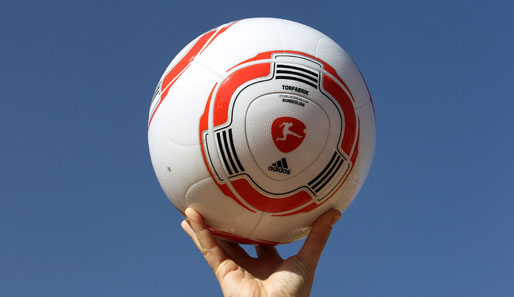 So sieht er aus: Der neue Bundesliga-Ball "Torfabrik"