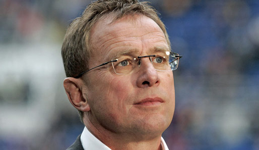 Hoffenheim-Trainer Ralf Rangnick ist unzufrieden mit der Leistung seines Teams