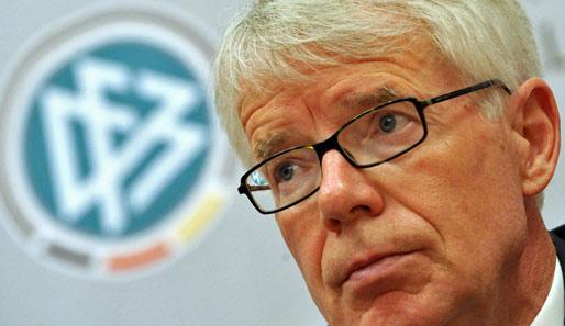 DFB-Präsident Reinhard Rauball ist mit der Jugendarbeit der Bundesligisten zufrieden