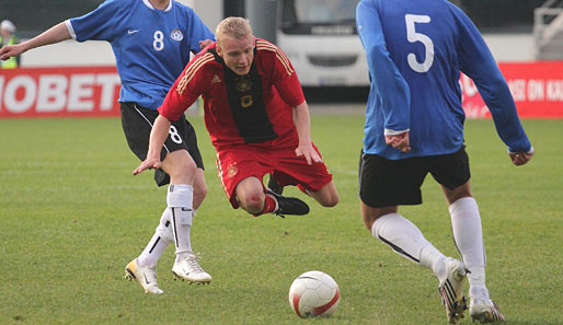 Sebastian Rode (m.) absolvierte 11 Länderspiele für die deutsche U-19