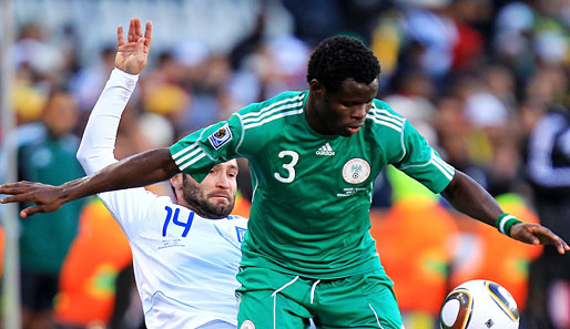 Taye Taiwo spielte bei der WM 2010 in Südafrika für Nigeria