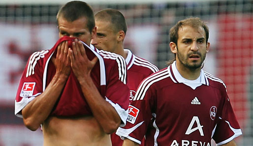 Fallen für das Spiel gegen den FC Schalke 04 aus: Christian Eigler (l.) und Javier Pinola