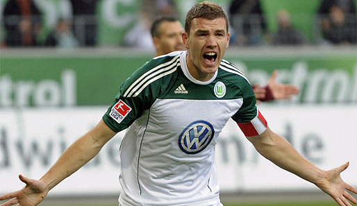 Edin Dzeko spielt seit 2007 für den VfL Wolfsburg und wurde in der letzten Saison Torschützenkönig