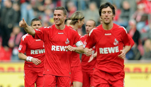 Lukas Podolski tritt mit dem 1. FC Köln zum Testspiel in Oberhausen an