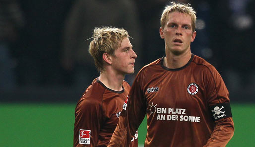 Marius Ebbers (r.) und Bastian Oczipka sind beim FC St. Pauli verletzt
