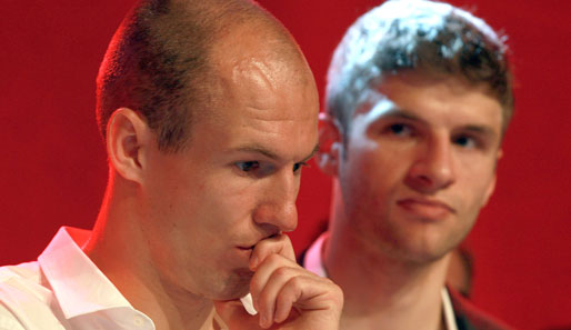 Gegen Arjen Robben (l.) wurde nach der Rangelei mit Thomas Müller offenbar Strafanzeige gestellt