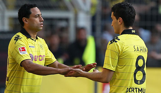 Antonio da Silva (l.) hat seinen Vertrag bei Borussia Dortmund bis 2012 verlängert