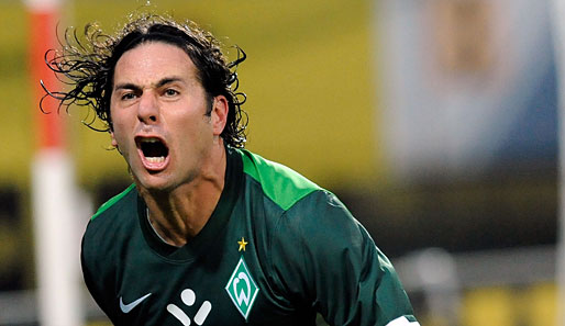 Claudio Pizarro hat sich wenige Stunden vor der Begegnung mit Eintracht Frankfurt fit gemeldet