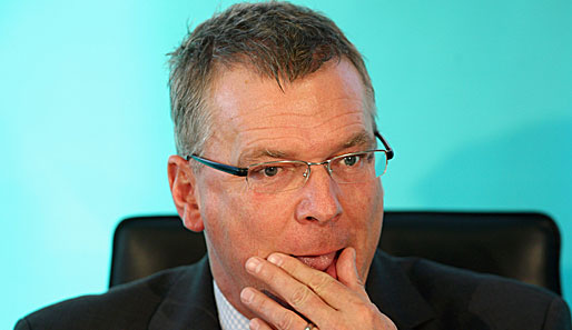 Holger Hieronymus gab bekannt, dass die DFL eine Anti-Terror-Versicherung abgeschlossen hat