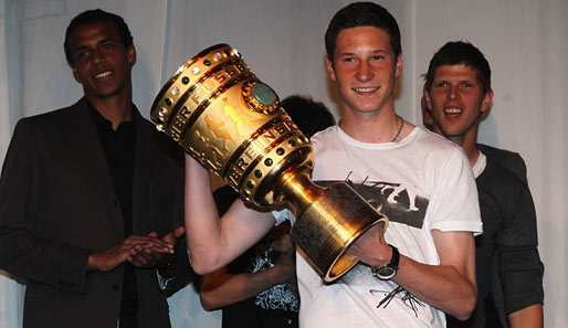 Leitete mit seinem 1:0 den Pokalsieg ein und bleibt langfristig beim FC Schalke: Julian Draxler