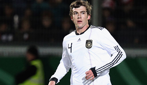 U-21-Nationalspieler Stefan Bell wird für eine Saison an Eintracht Frankfurt ausgeliehen