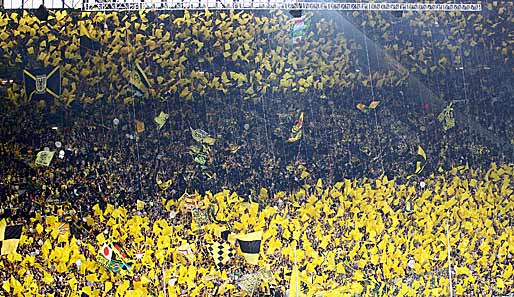 Über 53.000 Fans von Borussia Dortmund schnappten sich eine Jahreskarte für die kommende Saison