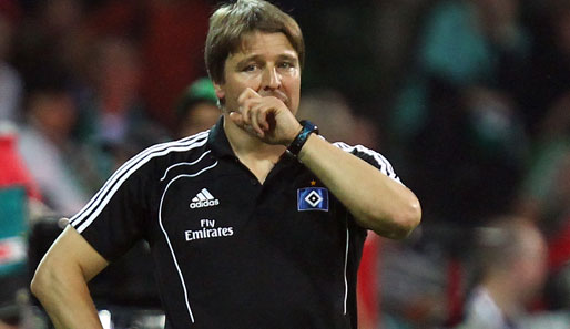 HSV-Trainer Michael Oenning muss gegen Borussia Mönchengladbach auf Paolo Guerrero verzichten
