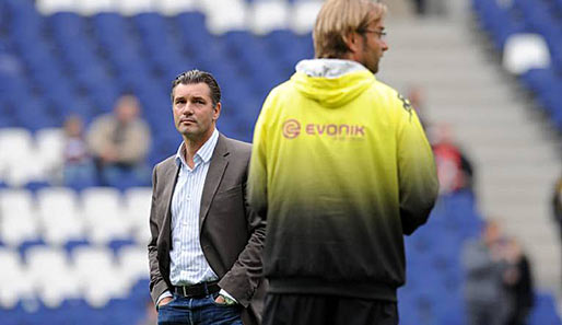 Nicht wirklich zufrieden: BVB-Sportdirektor Michael Zorc (l.) und Trainer Jürgen Klopp