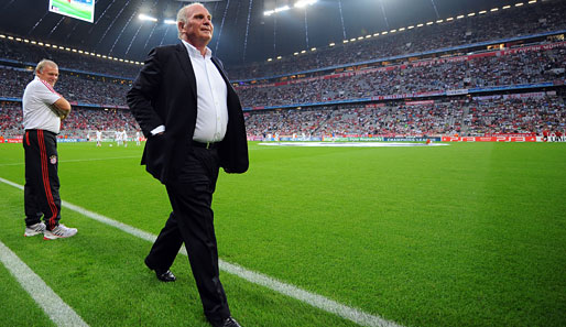 Uli Hoeneß stellt Jupp Heynckes beim FC Bayern eine lange Zusammenarbeit in Aussicht