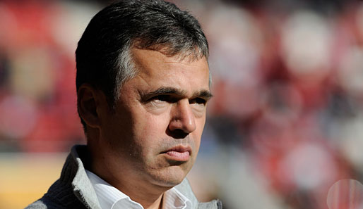 Augsburgs Manager Andreas Rettig stößt auf Kritik im eigenen Verein