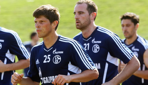 Christoph Metzelder und Klaas-Jan Huntelaar fehlten zuletzt bei der 0:1-Niederlage gegen Enschede
