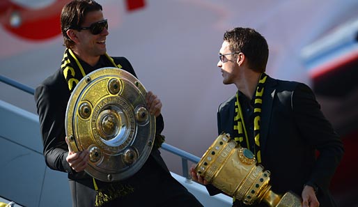 Roman Weidenfeller (l.) holte in den vergangenen zwei Jahren drei große Titel mit dem BVB