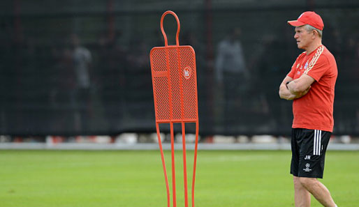 Mit 13 Spielern startete Bayern-Trainer Jupp Heynckes in das erste Training der Saison