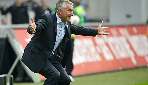 Bleibt Mirko Slomka auch über den Sommer 2013 hinaus Coach bei Hannover 96?