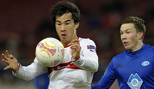 Shinji Okazaki (l.) verletzte sich in der Europa League gegen Molde am Knie